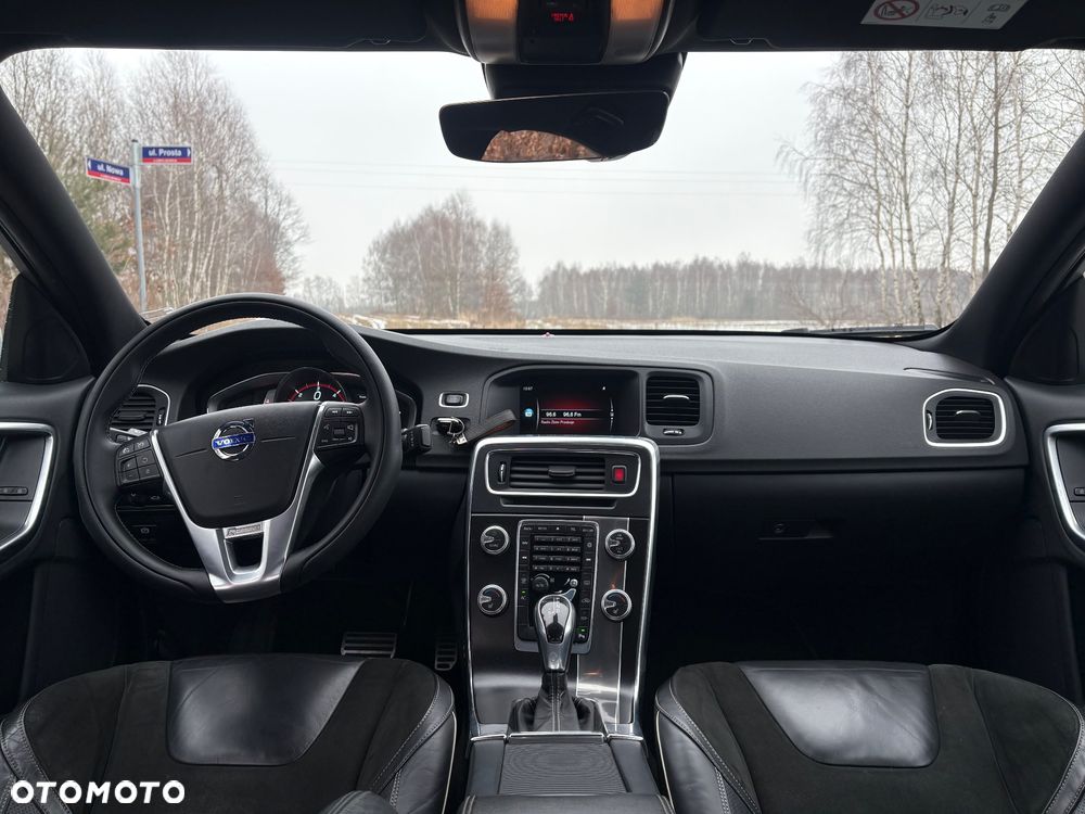 Volvo S60 D4 Drive-E Summum - 14