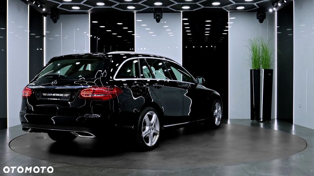 Mercedes-Benz Klasa C 300 d 9G-TRONIC - 9