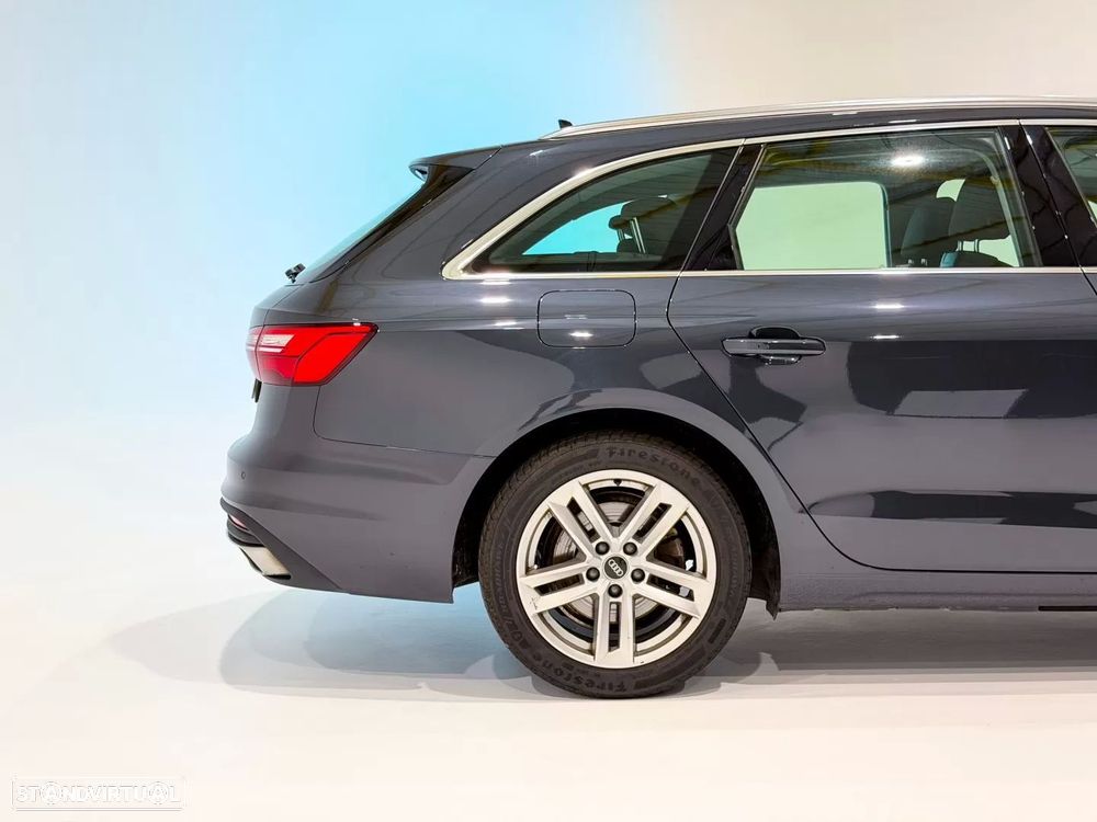 Audi A4 Avant 30 TDI S tronic - 9