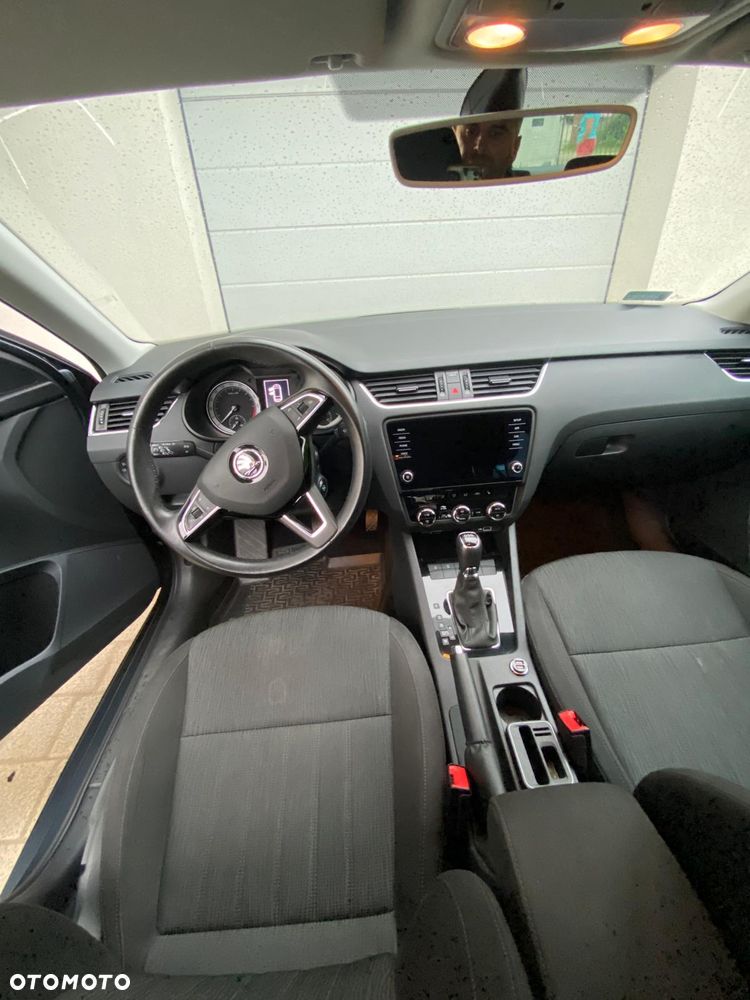 Skoda Octavia 2.0 TDI Style DSG - 16