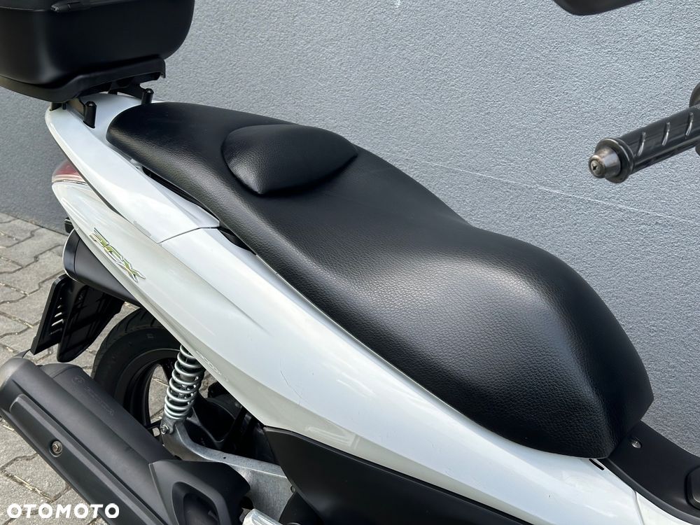 Honda PCX - 17