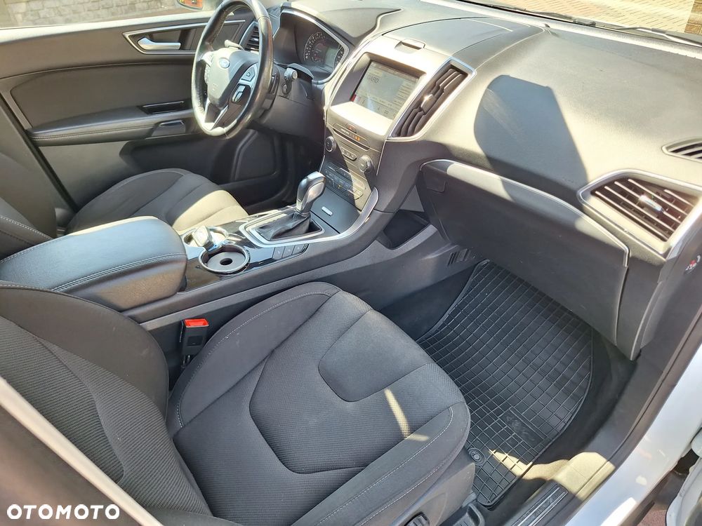 Ford S-Max 2.0 TDCi Titanium PowerShift - 28
