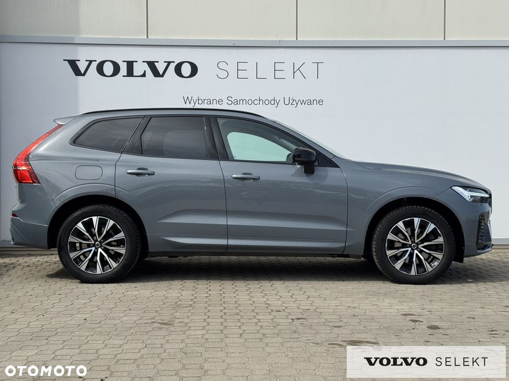 Volvo XC 60 B4 D AWD Plus Dark - 9