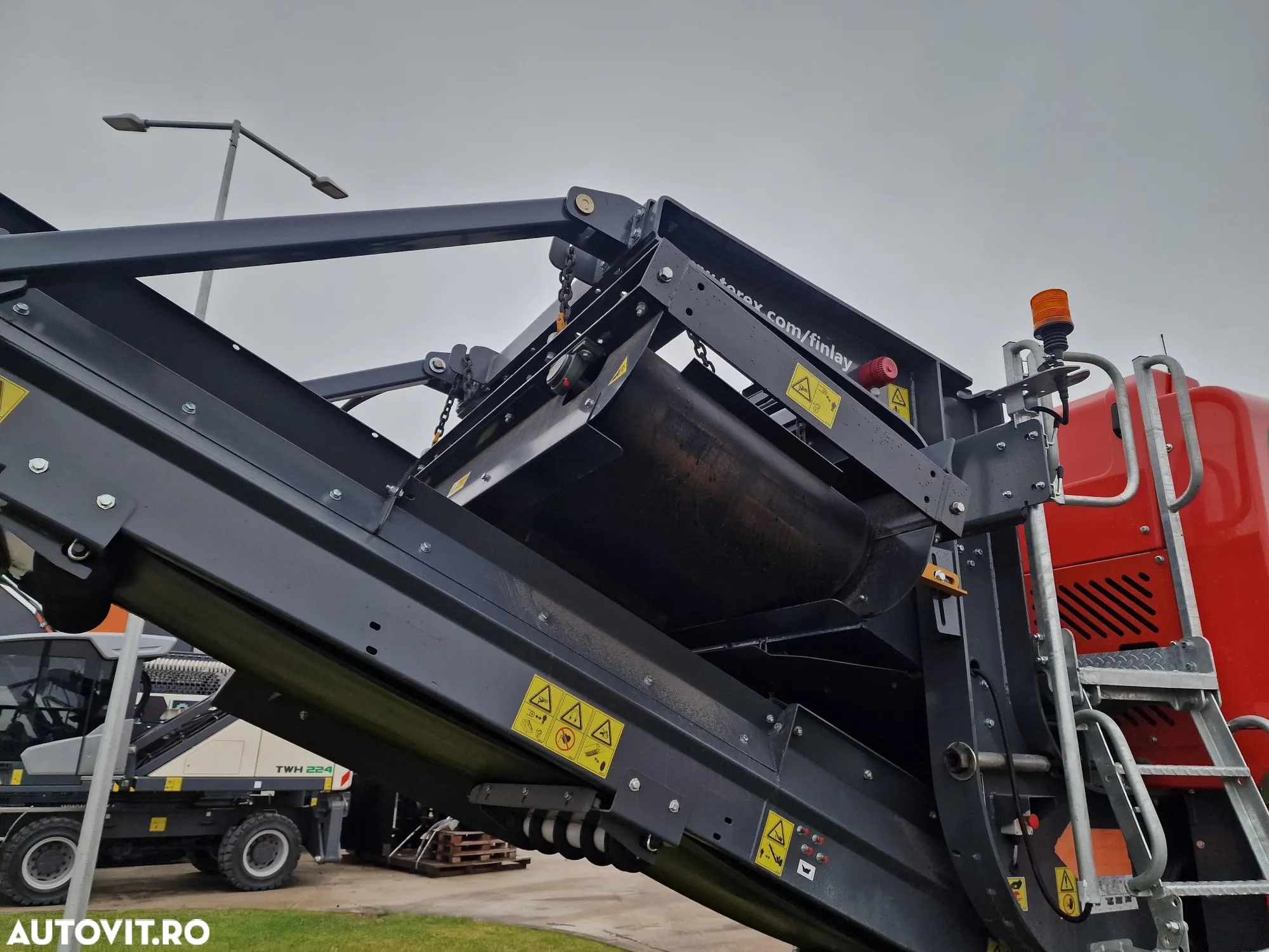 Terex Concasor mobil 28t, FINLAY J960, Cuva 0,9x0,.6m volum 3,6mc, motor CAT 175CP, banda magnetica, GARANTIE, posibilitate leasing 5 ani, PROMOTIE 329.000 EUR+Tva - 14