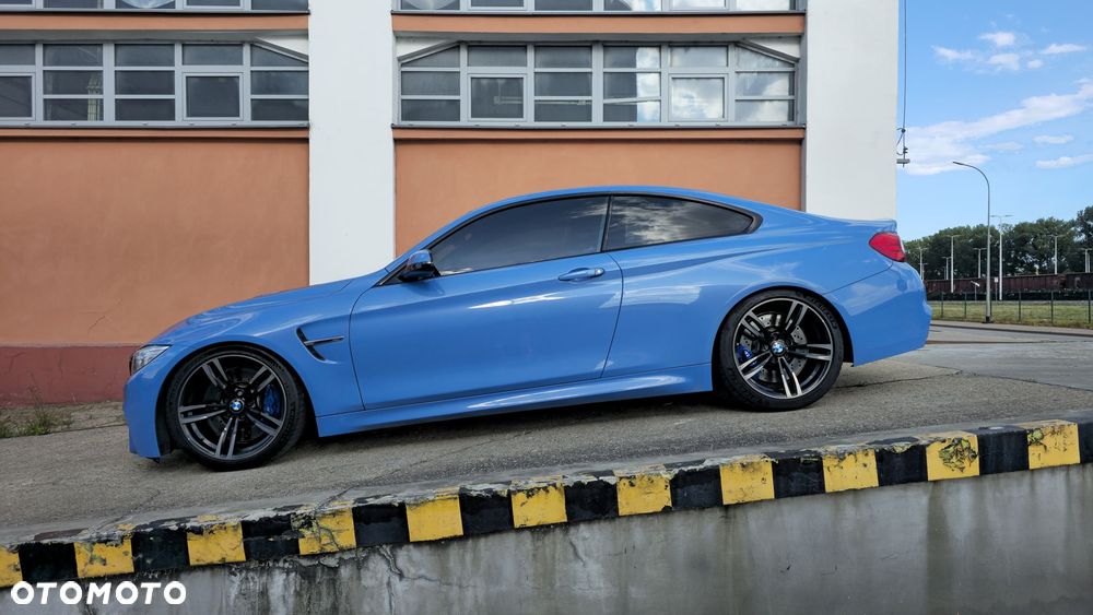 BMW M4 - 11
