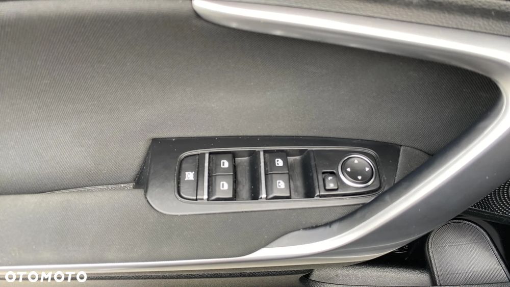 Kia XCeed 1.5 T-GDI M - 20