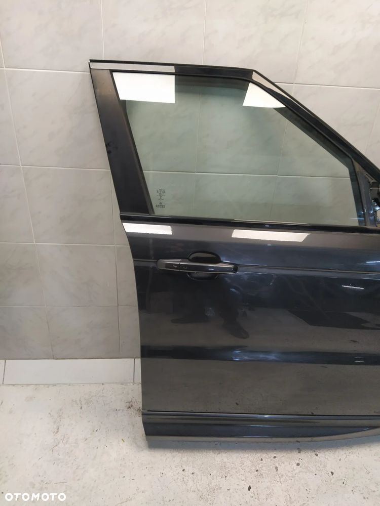 RANGE ROVER SPORT L494 DRZWI PRAWY PRZÓD PRZEDNIE SZYBA LOGOWANA KLAMKA KOLOR CORRIS GREY UK ORYGINAŁ - 7