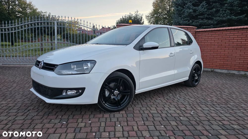 Volkswagen Polo - 2