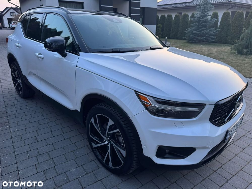 Volvo XC 40 T4 Geartronic R-Design - 1