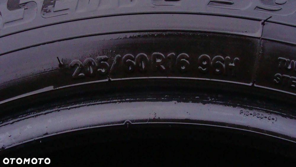 205/60 R16 Toyo Observe S944 - 5