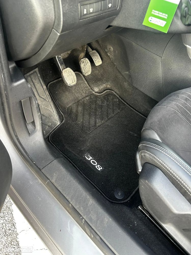 Peugeot 308 130 e-THP Stop & Start Allure - 19