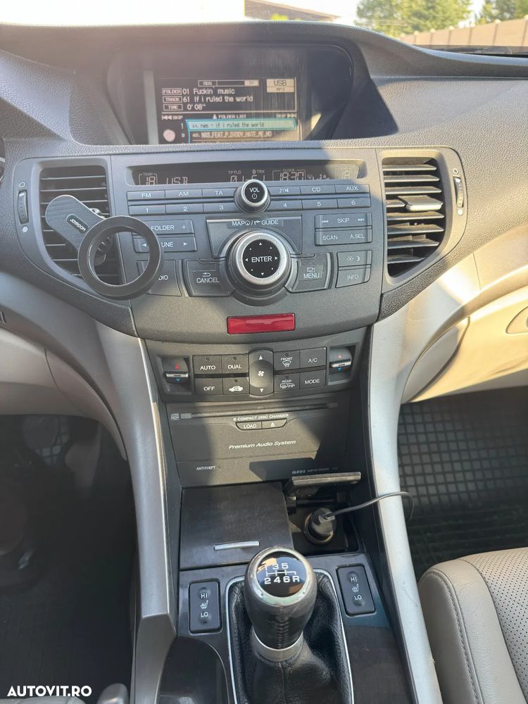 Honda Accord 2.0i Executive - 9