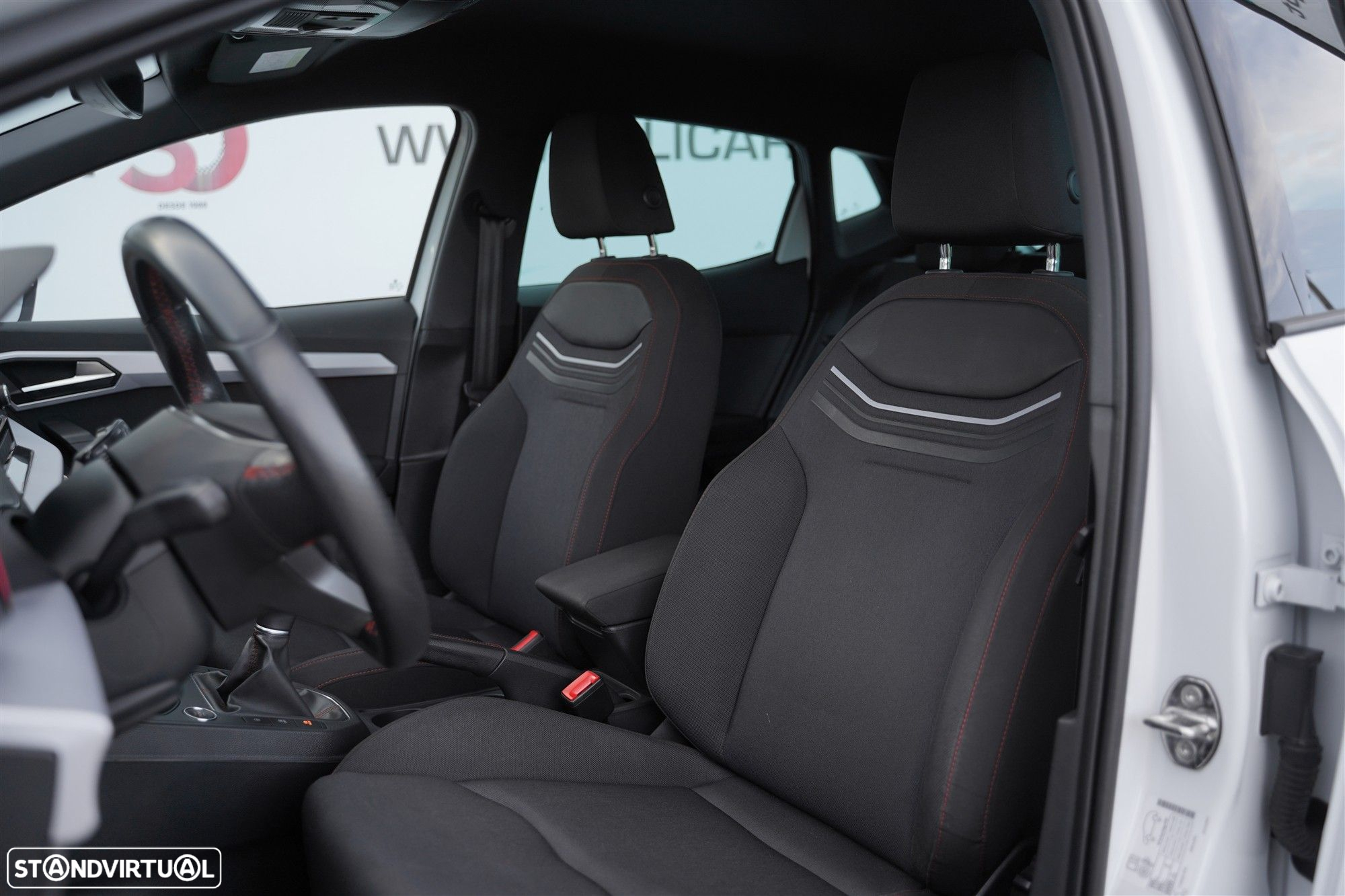 SEAT Ibiza 1.0 TSI FR - 24