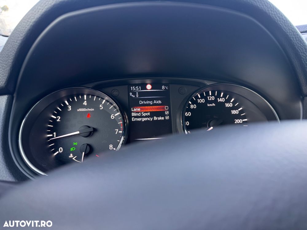 Nissan Qashqai 1.2 DIG-T TEKNA - 11