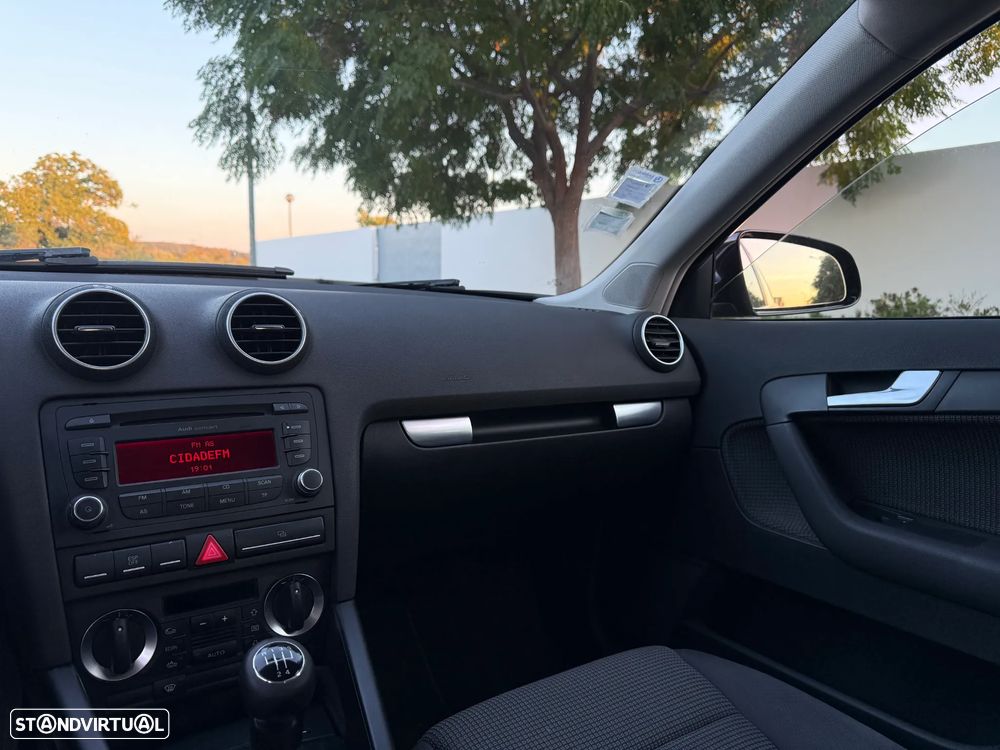 Audi A3 Sportback 1.9 TDi - 3