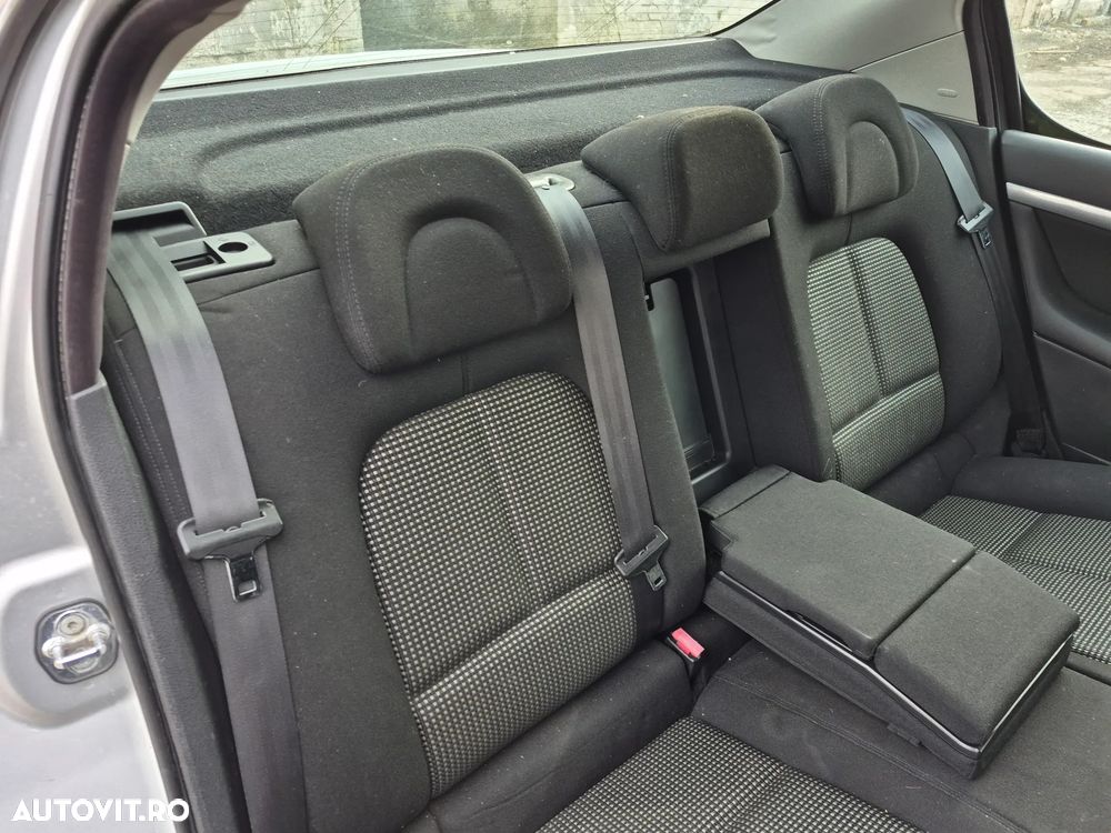 Peugeot 407 HDi 135 Automatik Sport - 14