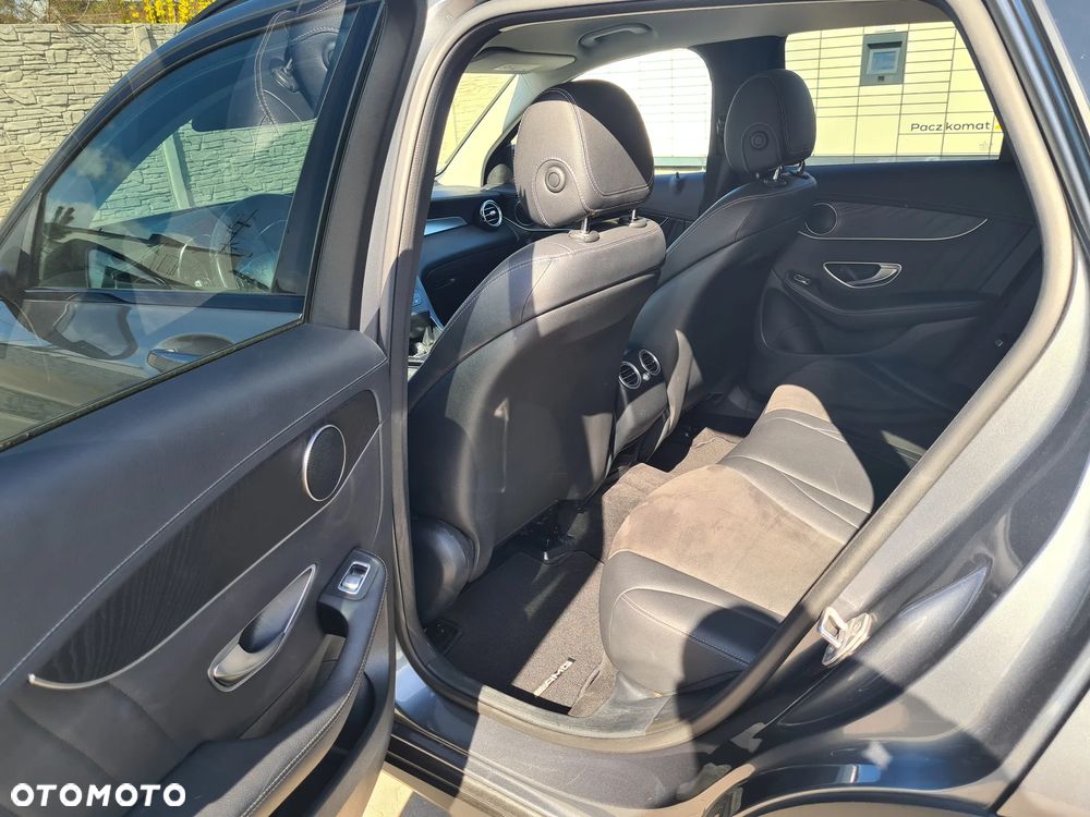 Mercedes-Benz GLC 220 d 4-Matic - 12