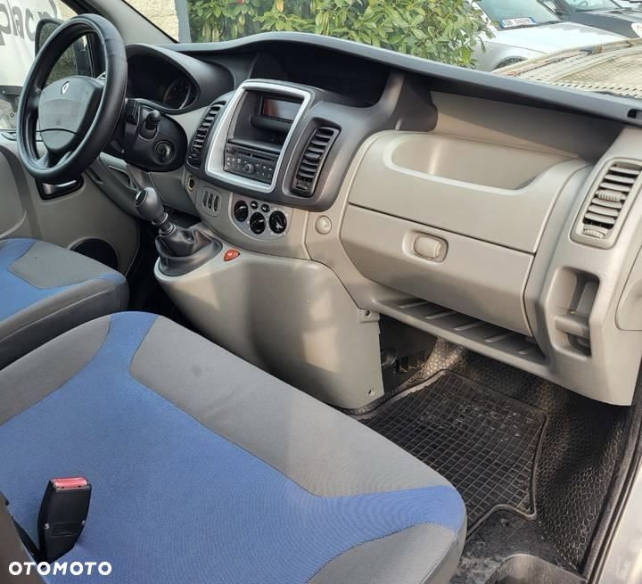 Renault Trafic - 9