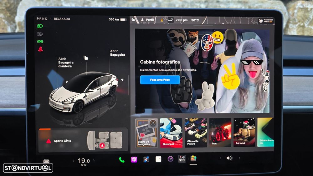 Tesla Model 3 - 25