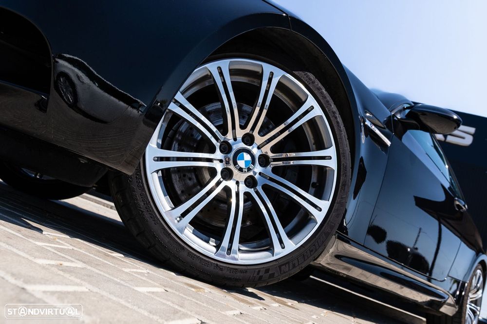 BMW M3 Auto - 5
