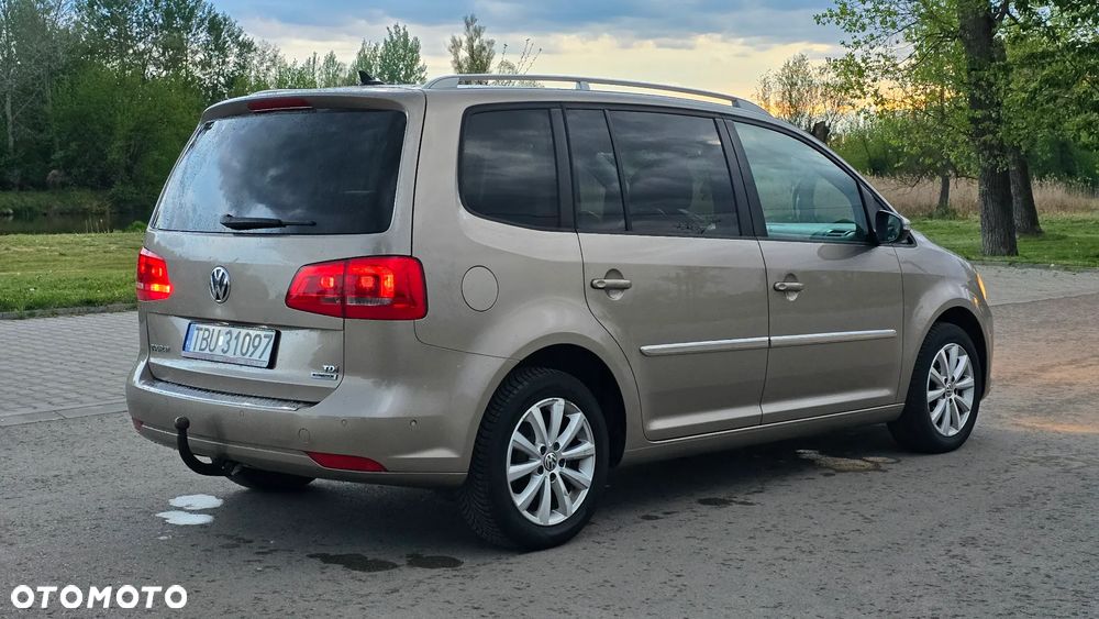 Volkswagen Touran 1.6 TDI DPF Highline - 5
