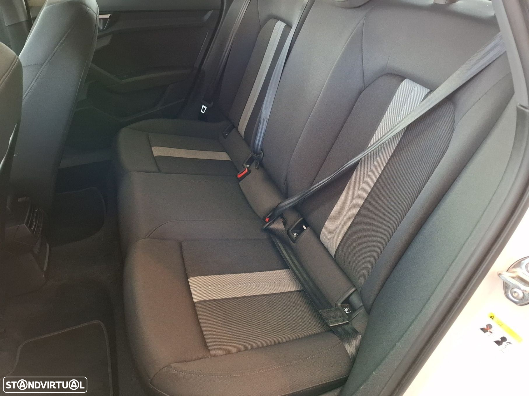 Audi A3 Sportback 30 TFSI Advanced S tronic - 14
