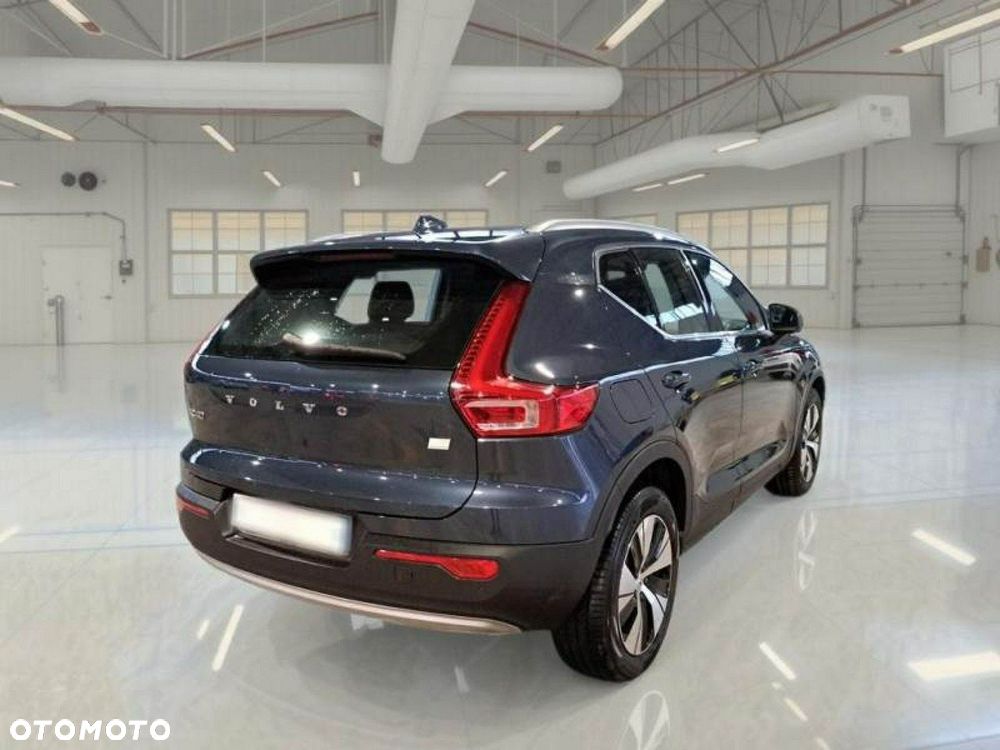Volvo XC 40 - 6