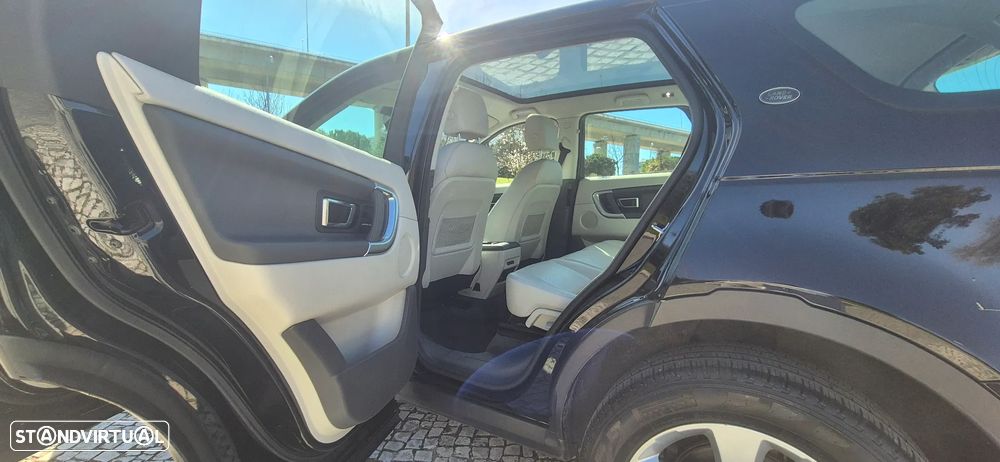 Land Rover Discovery Sport 2.0 eD4 HSE - 16
