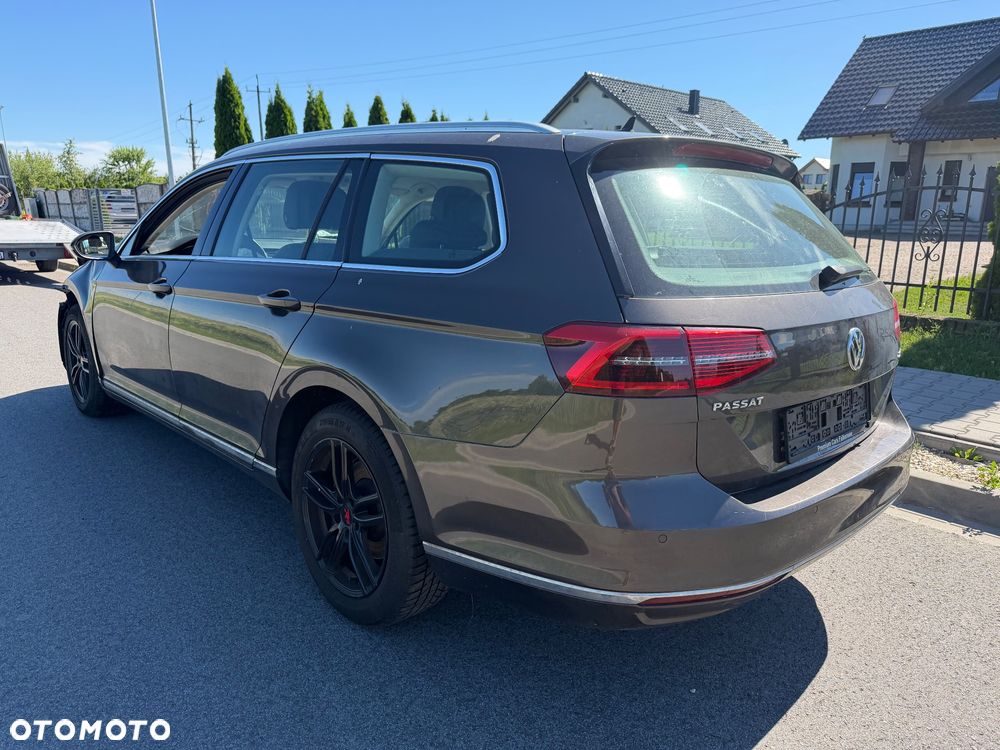 Volkswagen Passat 2.0 TDI SCR DSG Elegance - 2
