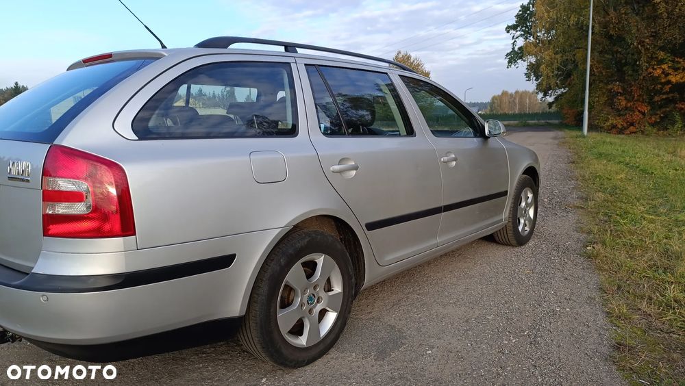 Skoda Octavia 2.0 TDI Elegance - 4