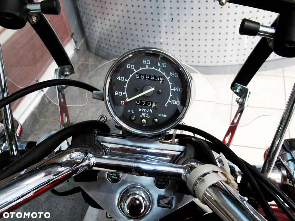 Honda VT - 9