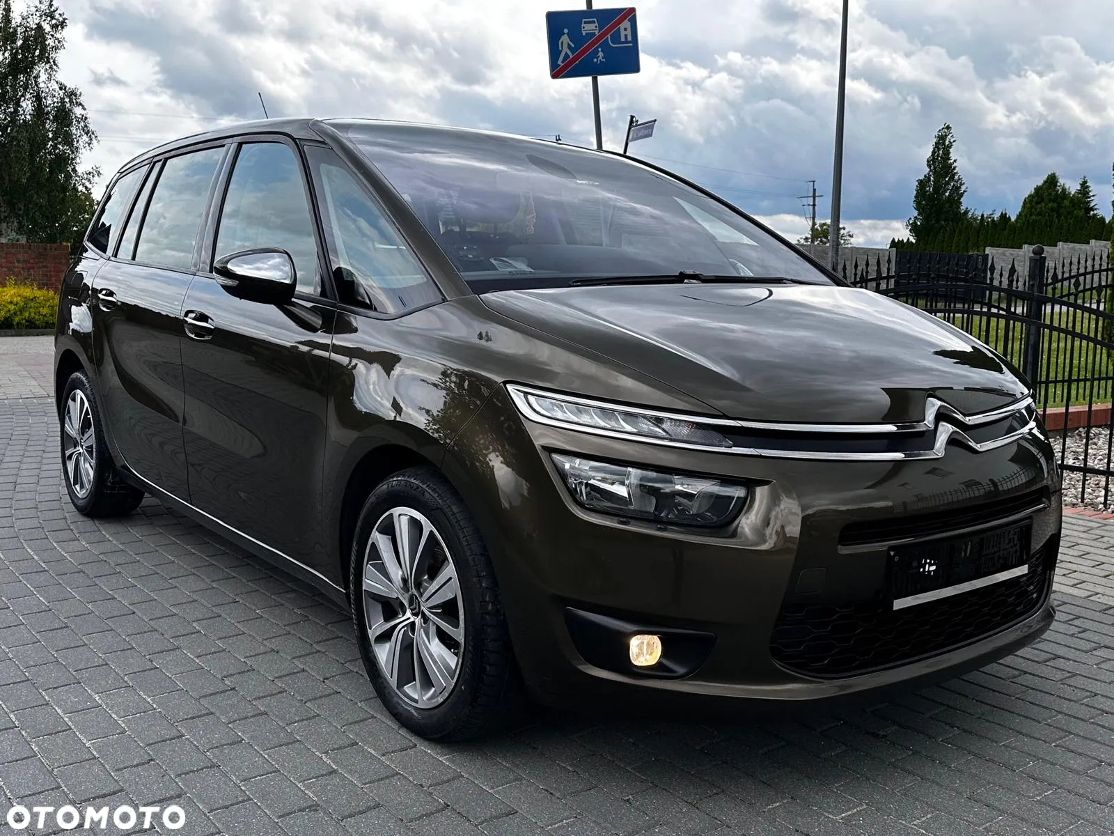 Citroën C4 Grand Picasso e-HDi 115 Attraction - 13