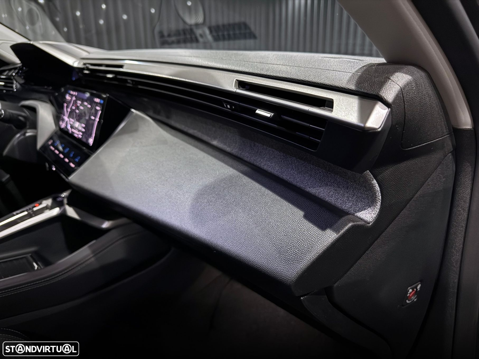 Peugeot 308 SW 1.5 BlueHDi Allure Pack EAT8 - 33