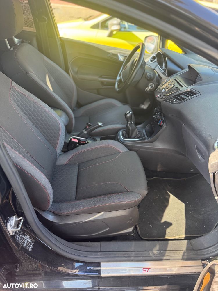 Ford Fiesta 1.5 TDCi ST Line - 6