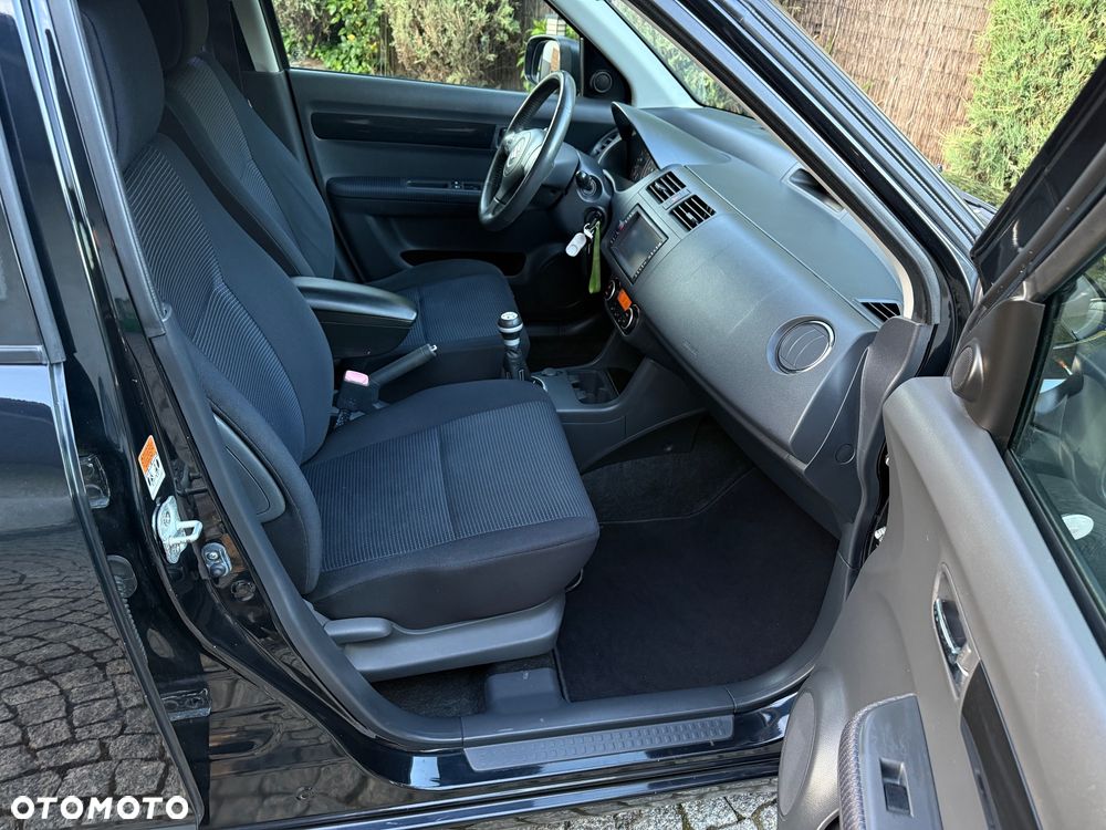Suzuki Swift 1.3 Comfort+ - 24