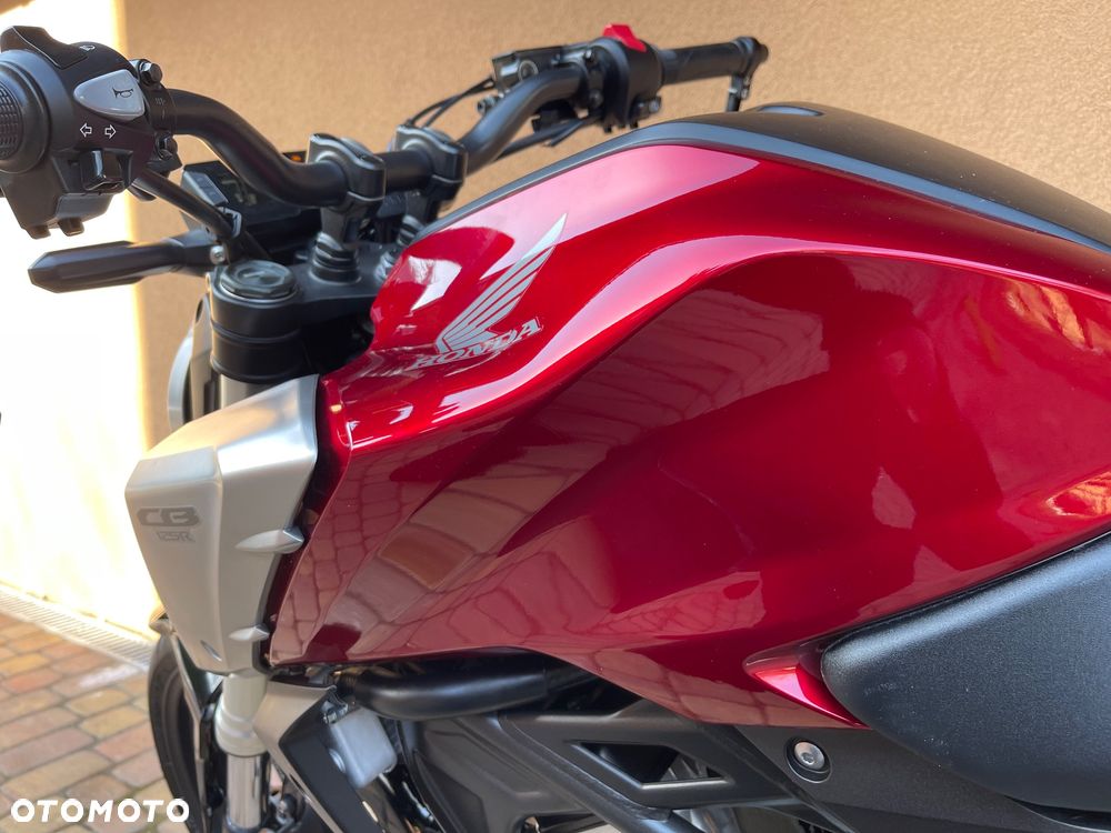 Honda CB - 9