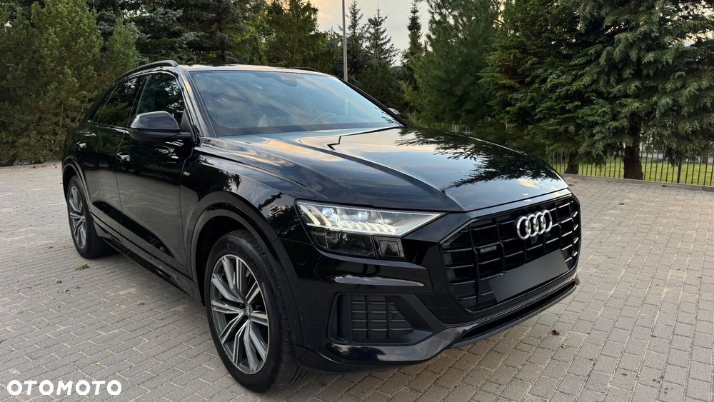Audi Q8 - 2