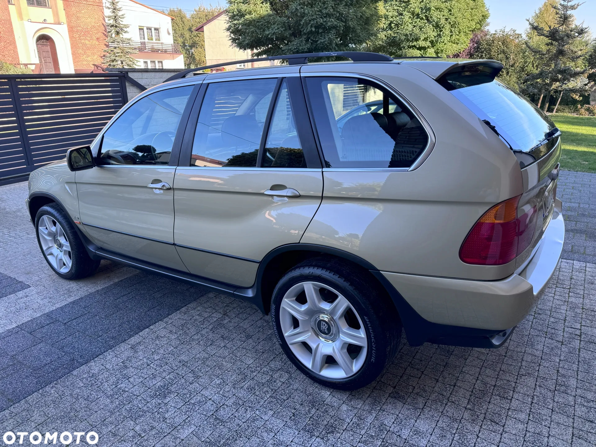 BMW X5 4.4i - 4