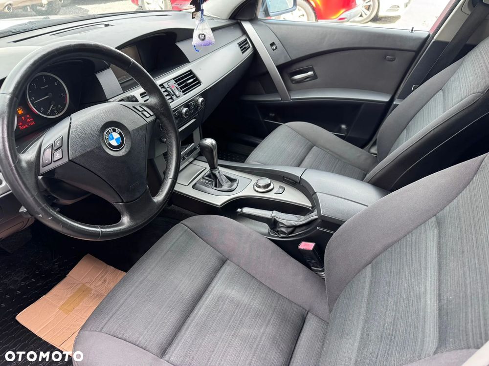 BMW Seria 5 520d - 11