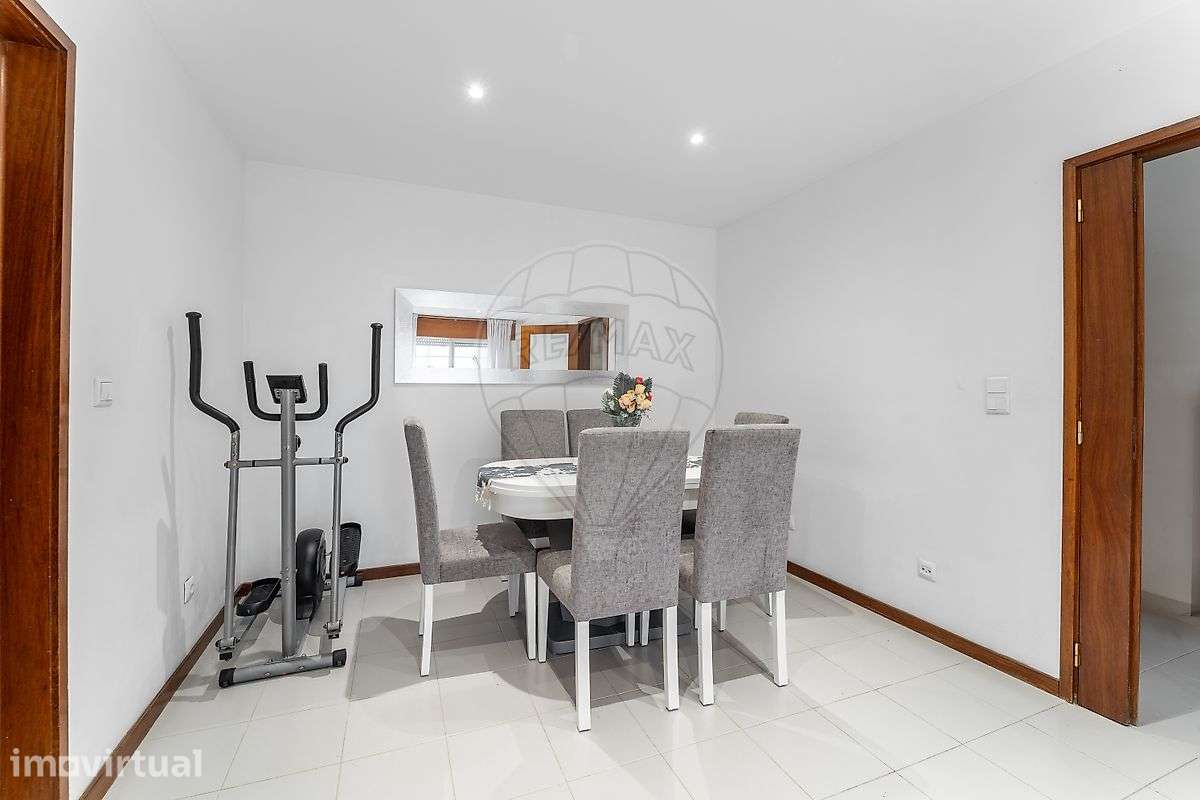 Apartamento T4 para venda - Grande imagem: 3/48
