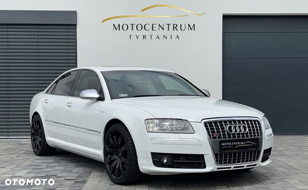 Audi S8 5.2 FSI Quattro