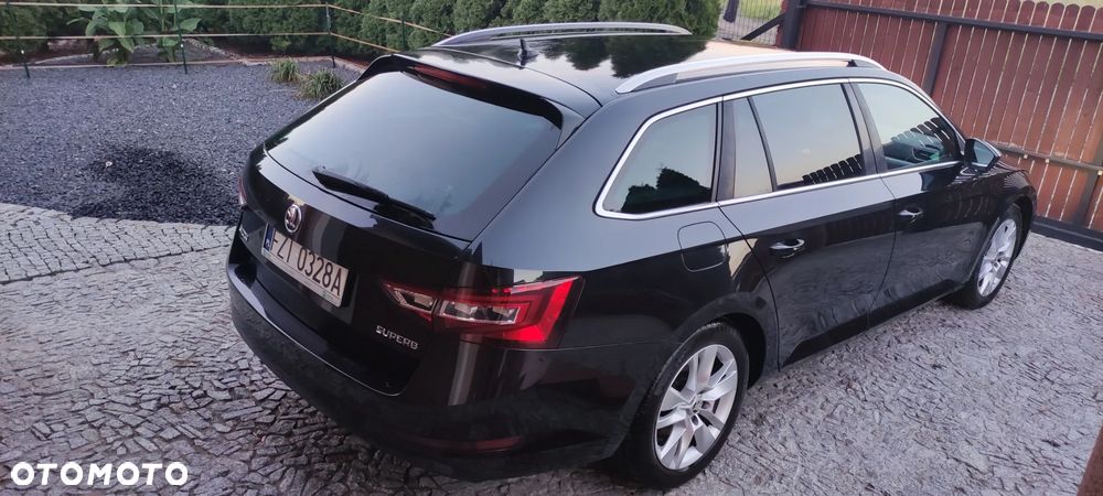 Skoda Superb 2.0 TDI Ambition - 5