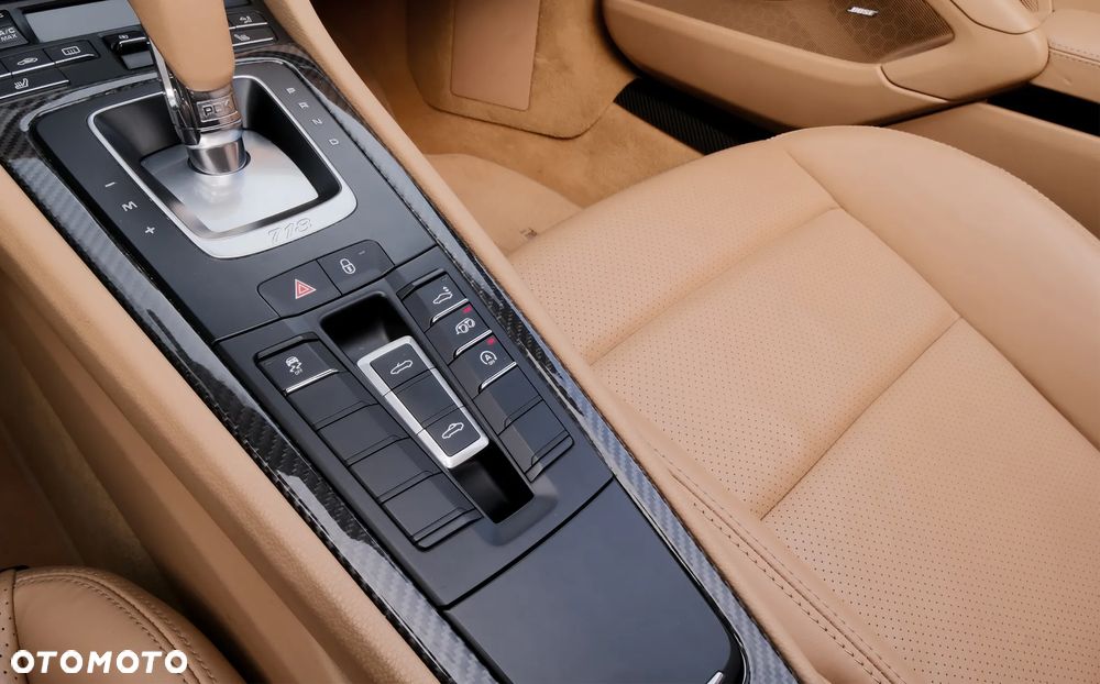 Porsche 718 Boxster S PDK - 25