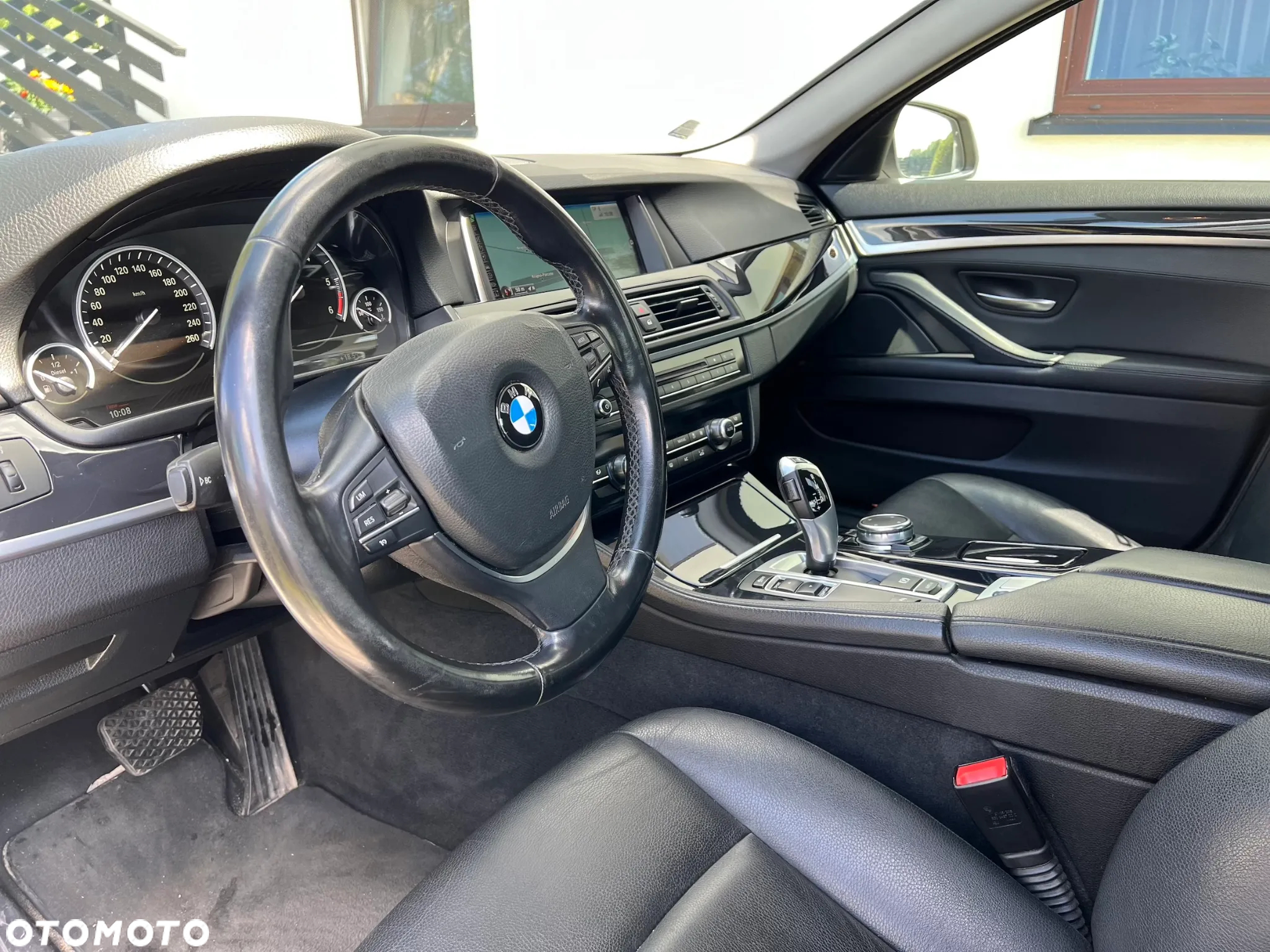BMW Seria 5 518d - 7