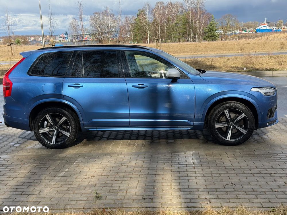 Volvo XC 90 D5 AWD Geartronic RDesign - 25