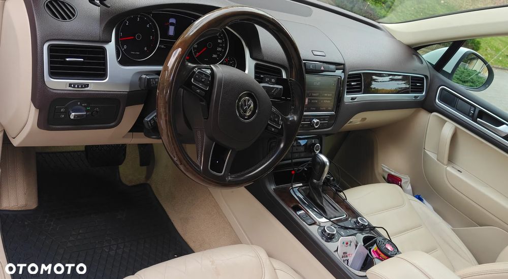 Volkswagen Touareg 3.0 V6 TDI 4XMot BMT - 19