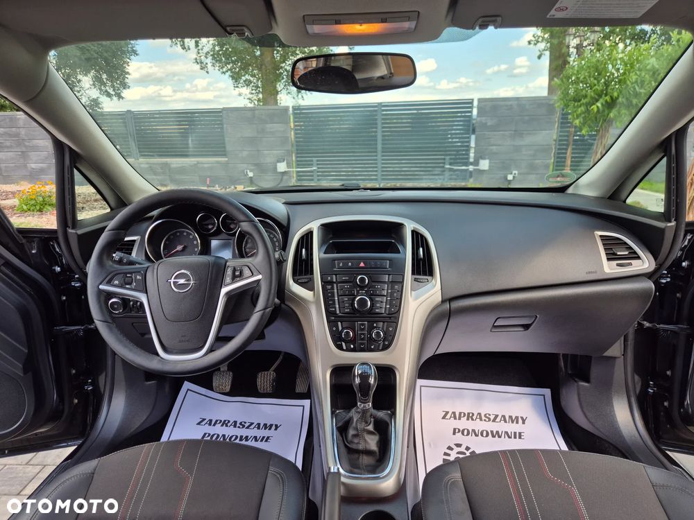 Opel Astra 1.4 Turbo 150 Jahre - 5