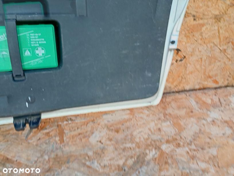 KLAPA POKRYWA BAGAŻNIKA OPEL ZAFIRA B II - 12