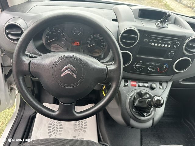 Citroën BERLINGO 3 LUGARES 100 CV - 11