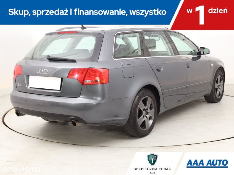 Audi A4 Avant - 7